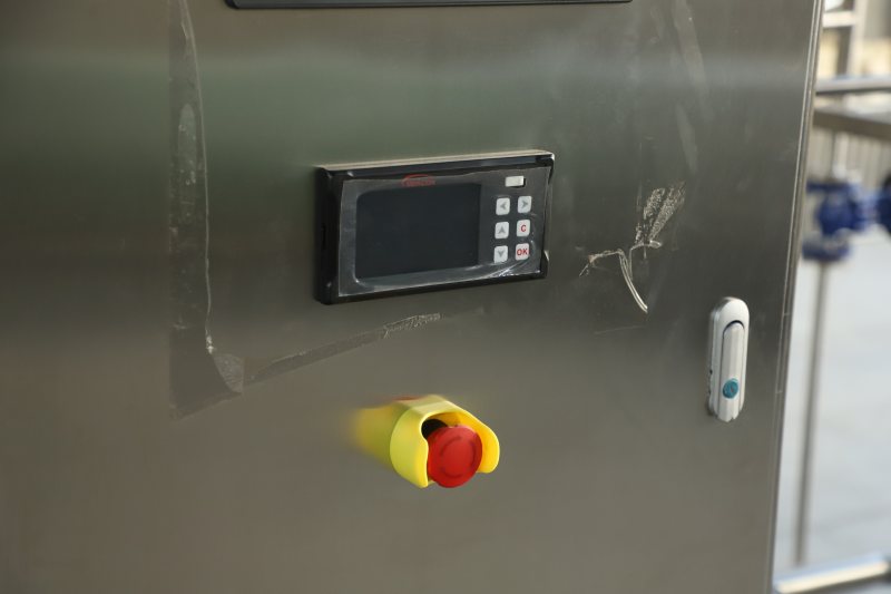 UHT 管式殺菌機